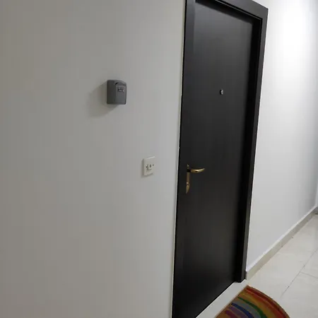 Center Pia Omis